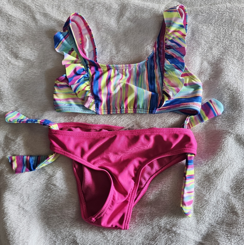 Girls 2 piece swimsuit